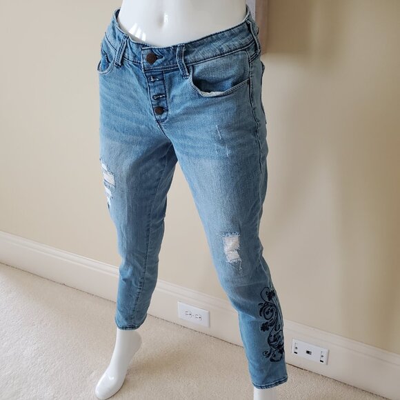 Black Daisy Graphic Print Relaxed Skinny Ripped Jeans SZ 7/28 - Picture 6 of 10